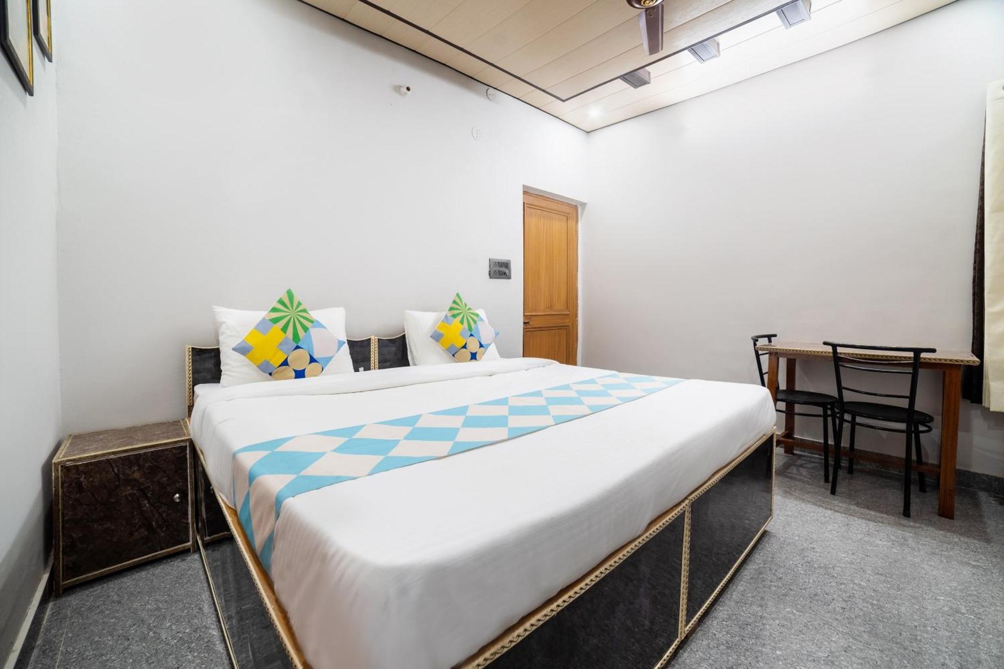 Hotel O Home Gautam Homestay 德拉敦 外观 照片